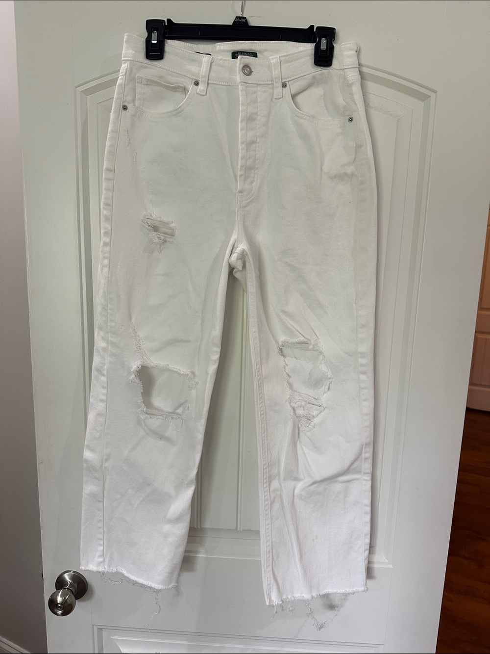 wild fable White Distressed Straight-Leg Jeans